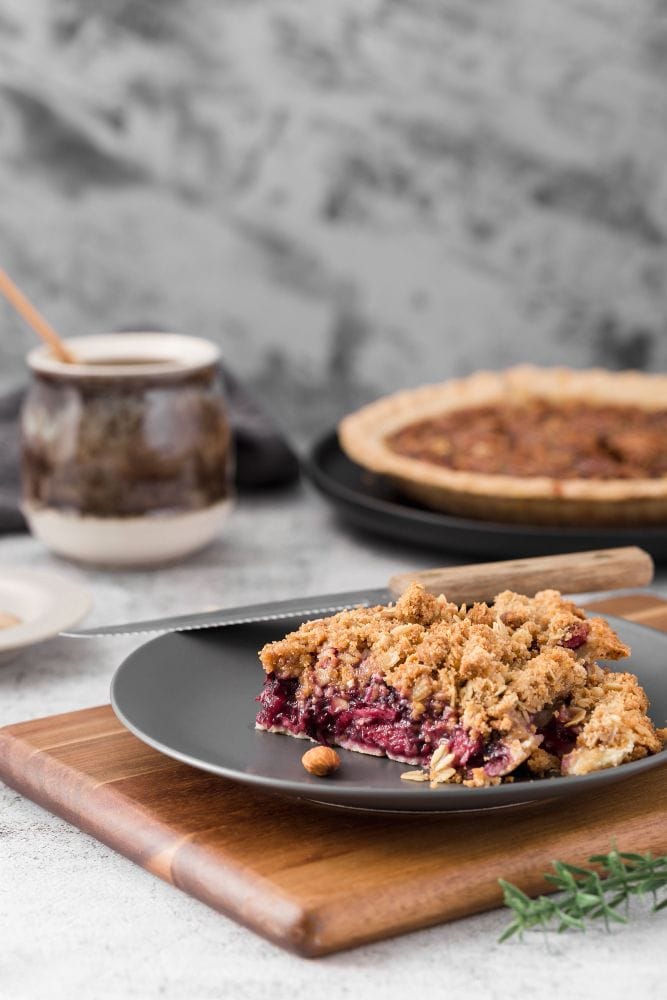 snacks keto de queso frambuesa y crumble